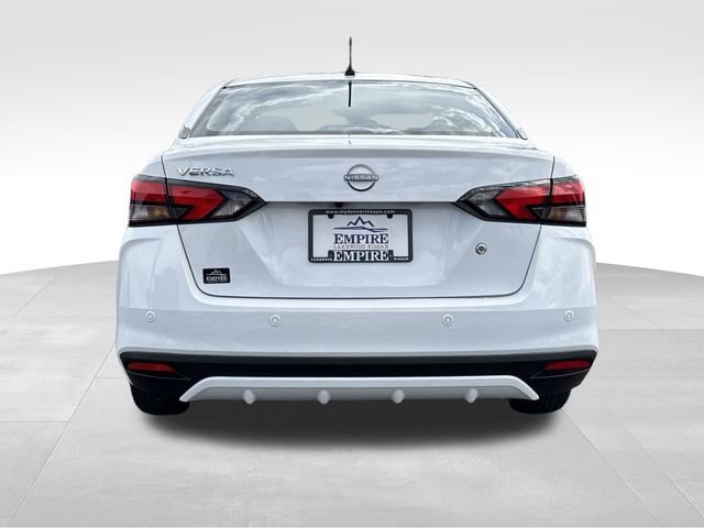 Used 2025 Nissan Versa S w/ Trunk Package image 7