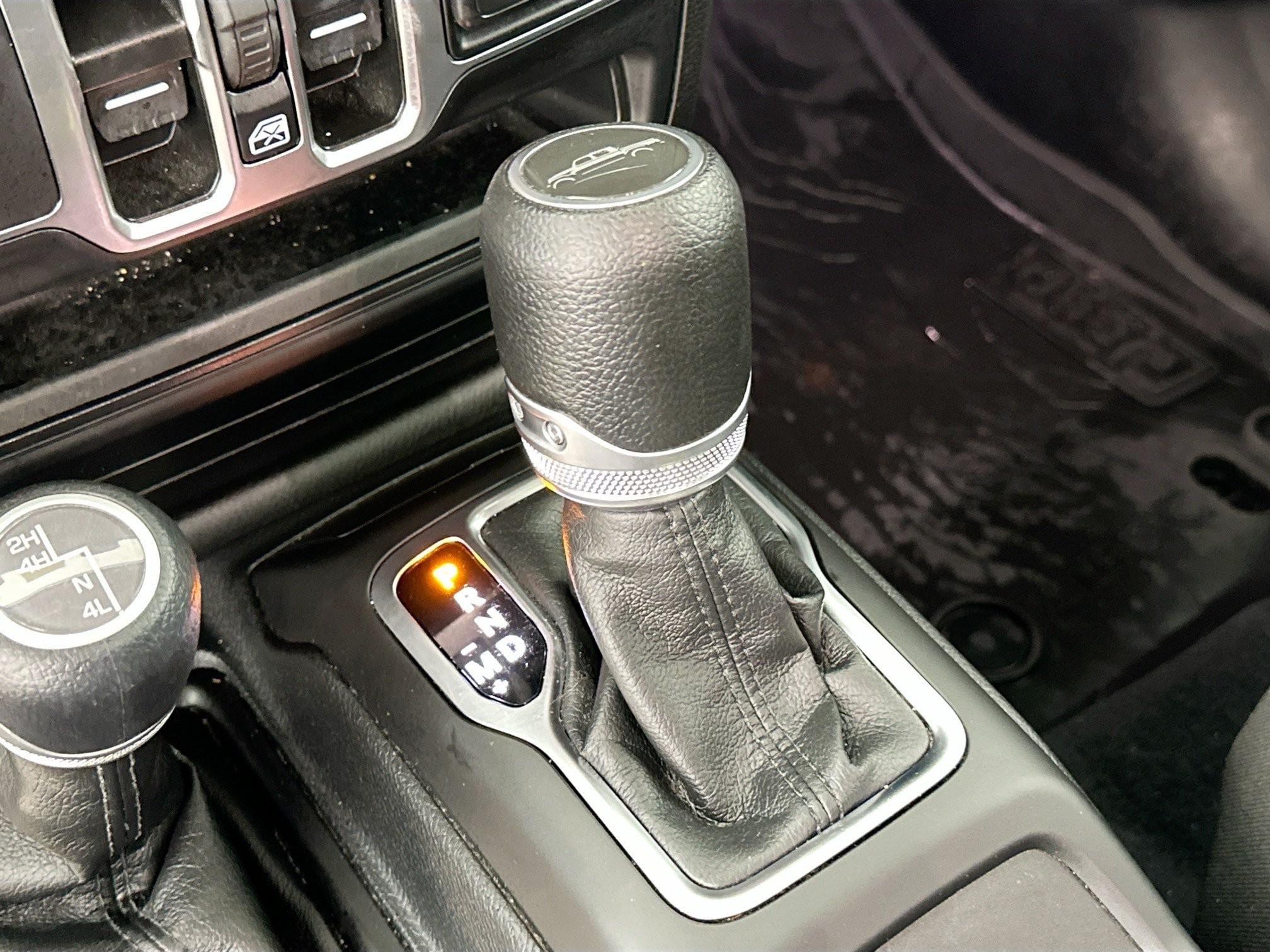 Used 2023 Jeep Gladiator Sport AWD/4WD image 20