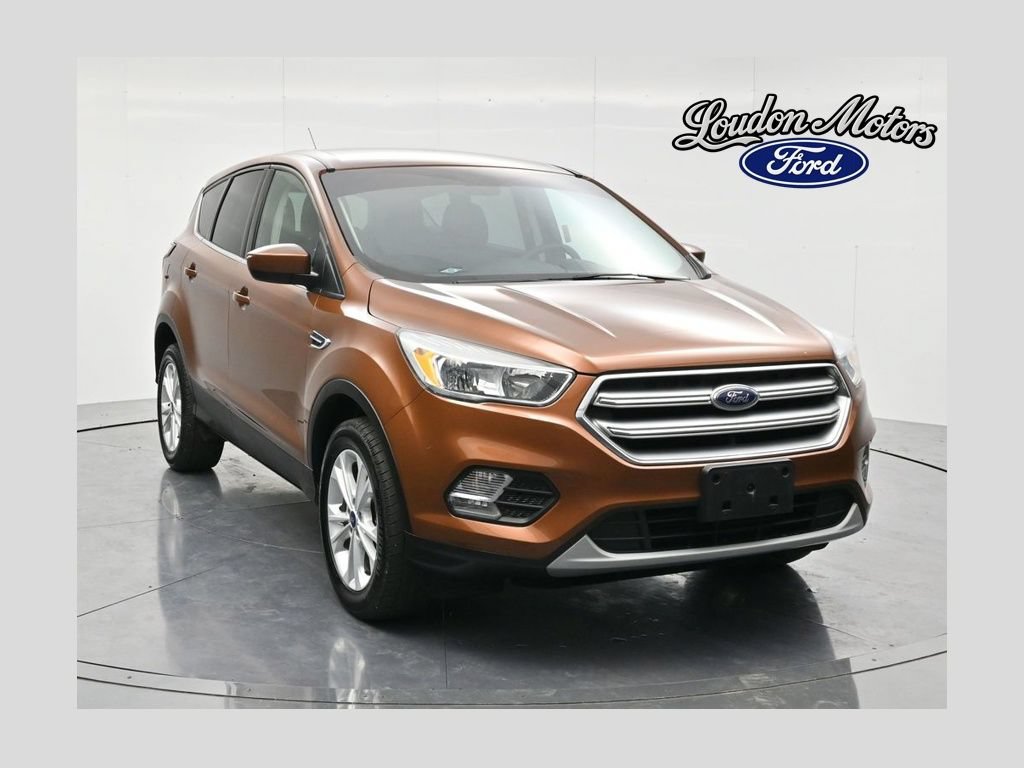 Used 2017 Ford Escape SE