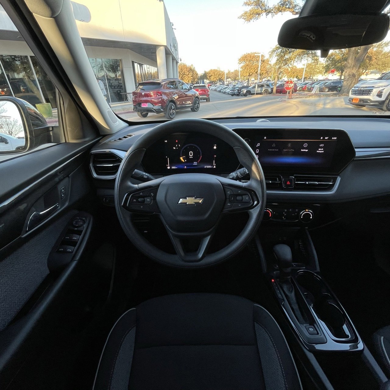 Used 2025 Chevrolet TrailBlazer LT image 12