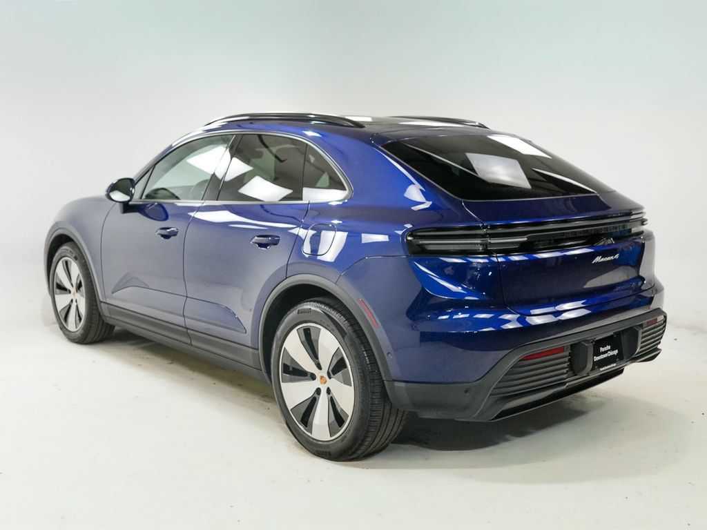 Certified 2024 Porsche Macan 4 Electric AWD/4WD image 3