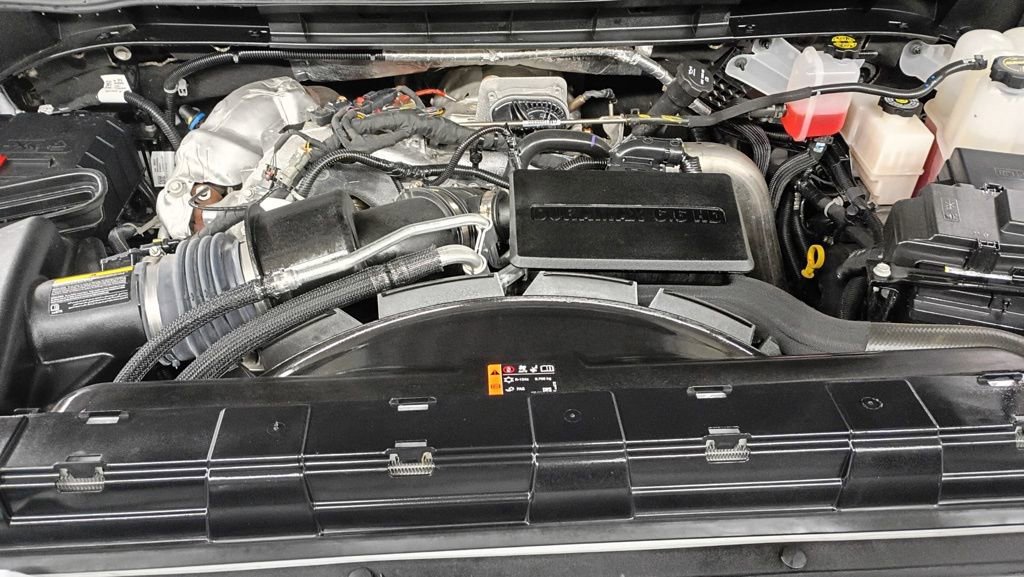 Used 2024 Chevrolet Silverado 2500 LT AWD/4WD image 11