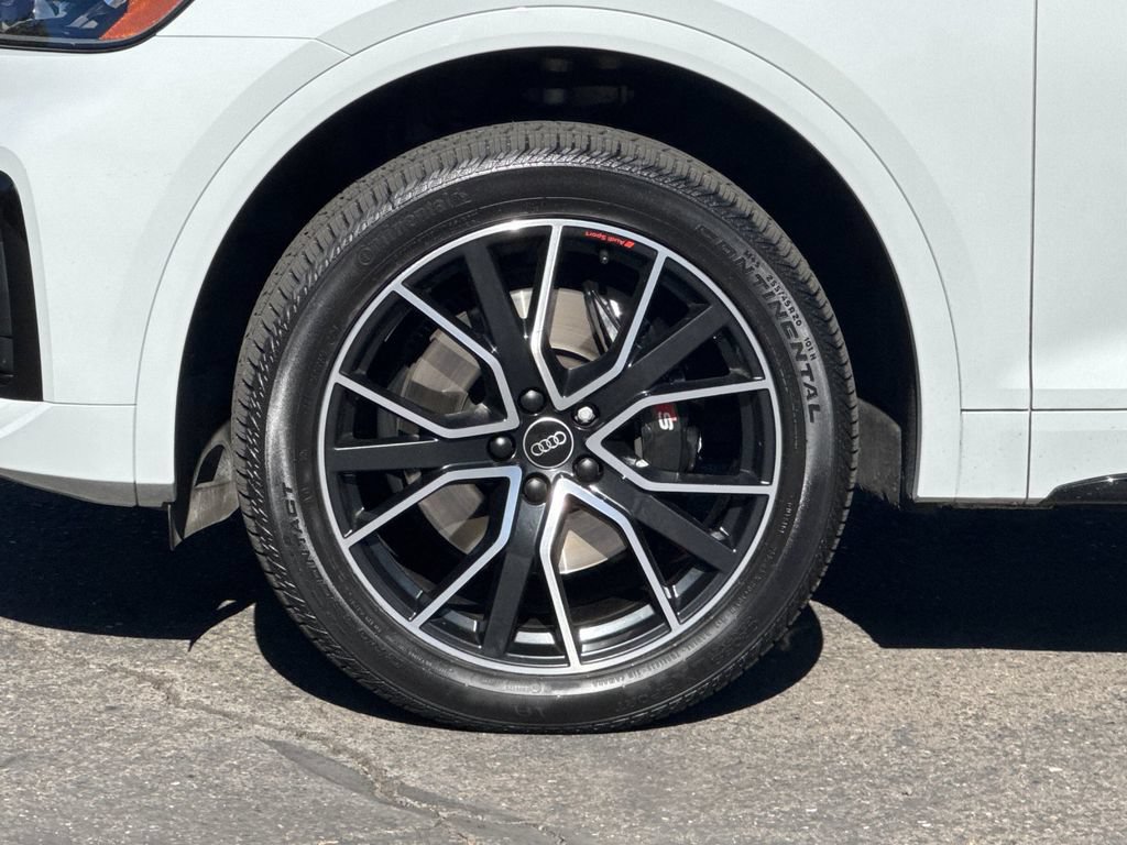 Certified 2024 Audi SQ5 Premium Plus AWD/4WD image 40