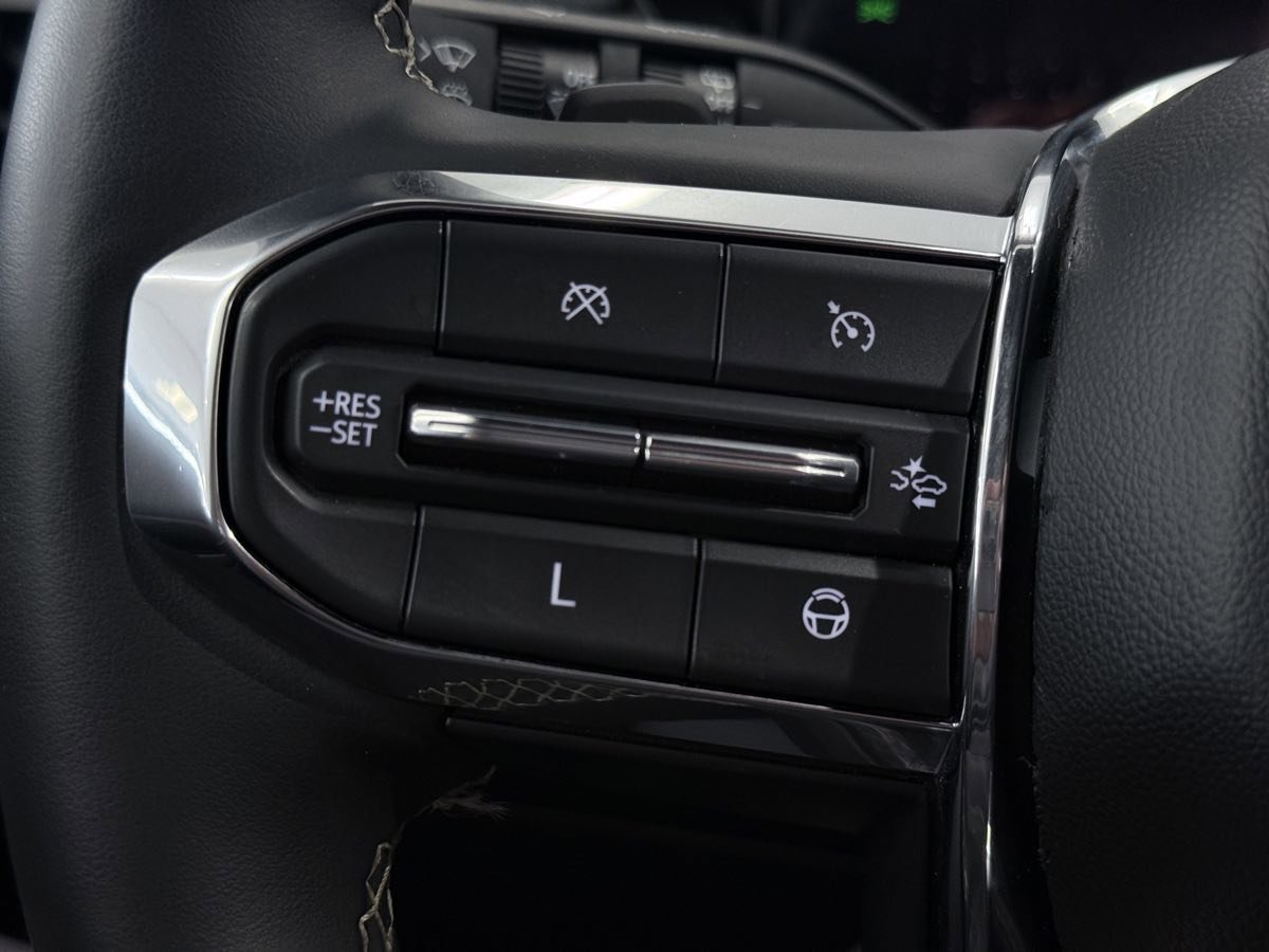 Used 2024 GMC Acadia Denali w/ Super Cruise Package FWD image 49