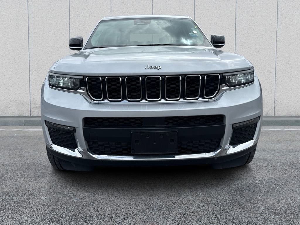 Used 2023 Jeep Grand Cherokee L Limited AWD/4WD image 2