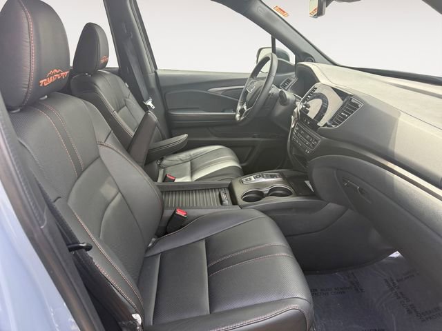 Used 2023 Honda Passport TrailSport image 14