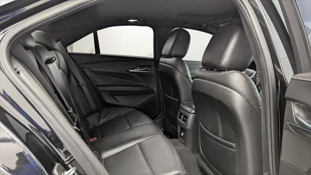 Used 2022 Cadillac CT4 Premium Luxury RWD image 18