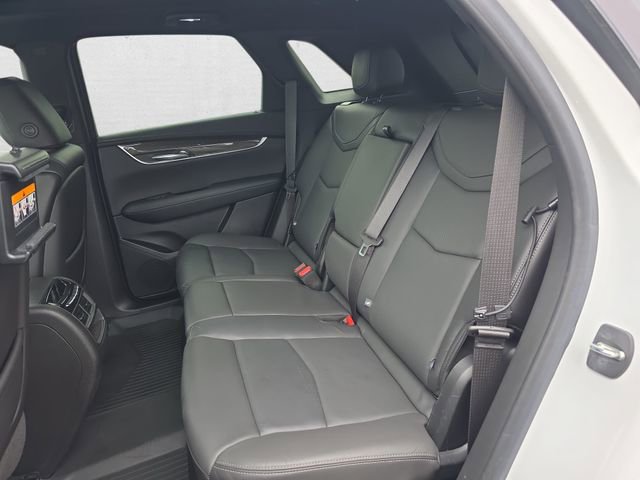 Used 2020 Cadillac XT5 Sportv w/ LPO, Floor Liner Package AWD/4WD image 14