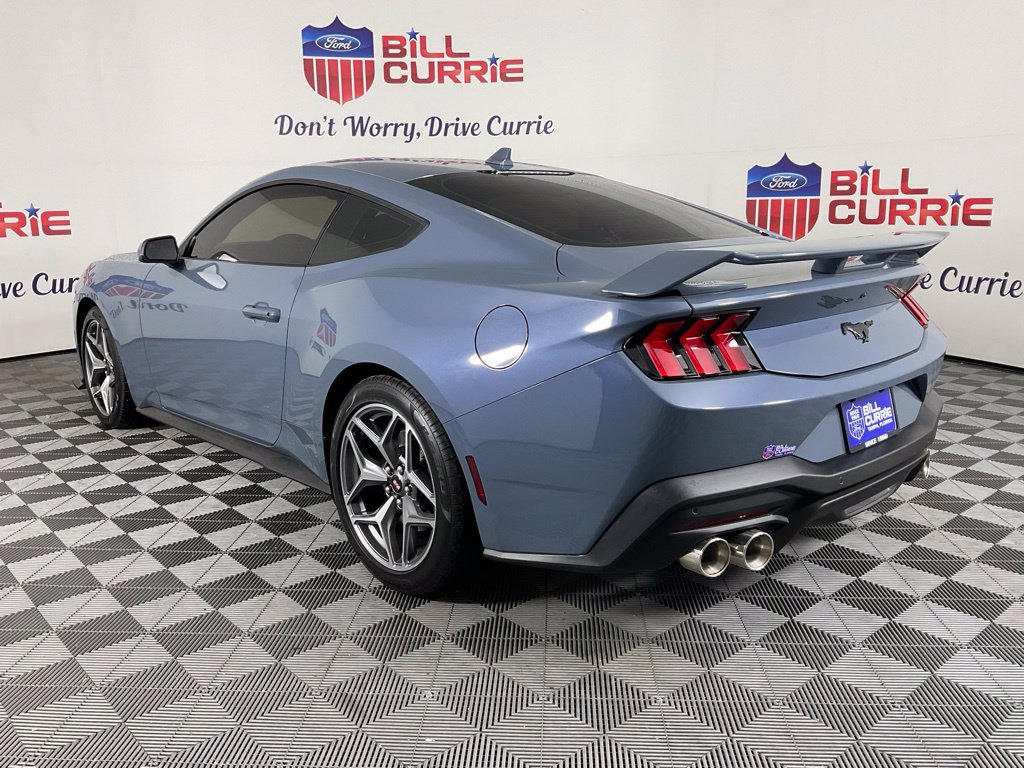 Certified 2026 Ford Mustang Premium RWD image 5