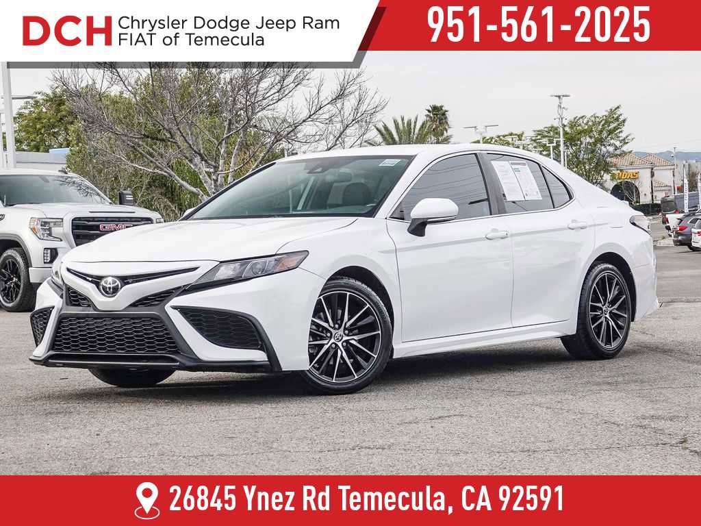 Used 2023 Toyota Camry SE