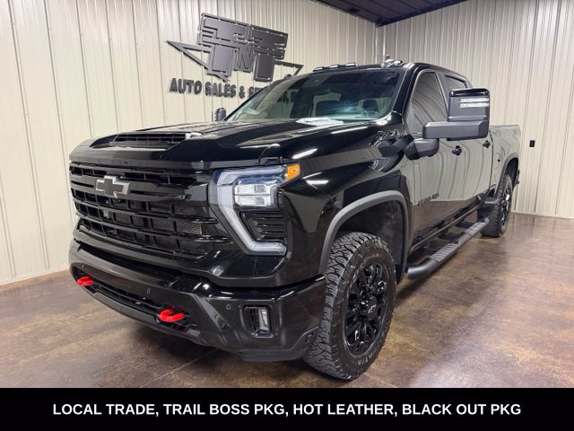 Used 2026 Chevrolet Silverado 2500 LT w/ Trail Boss Package AWD/4WD image 1