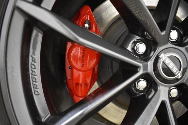 Certified 2024 Nissan Z Performance w/ Floor Mat Package RWD image 43