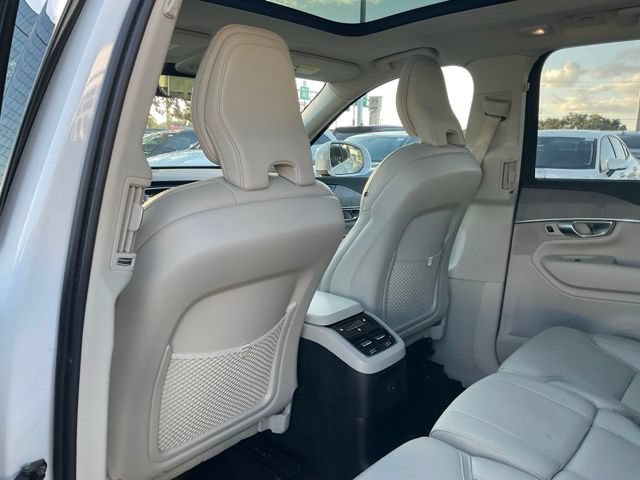 Certified 2024 Volvo XC90 T8 Ultimate AWD/4WD image 21