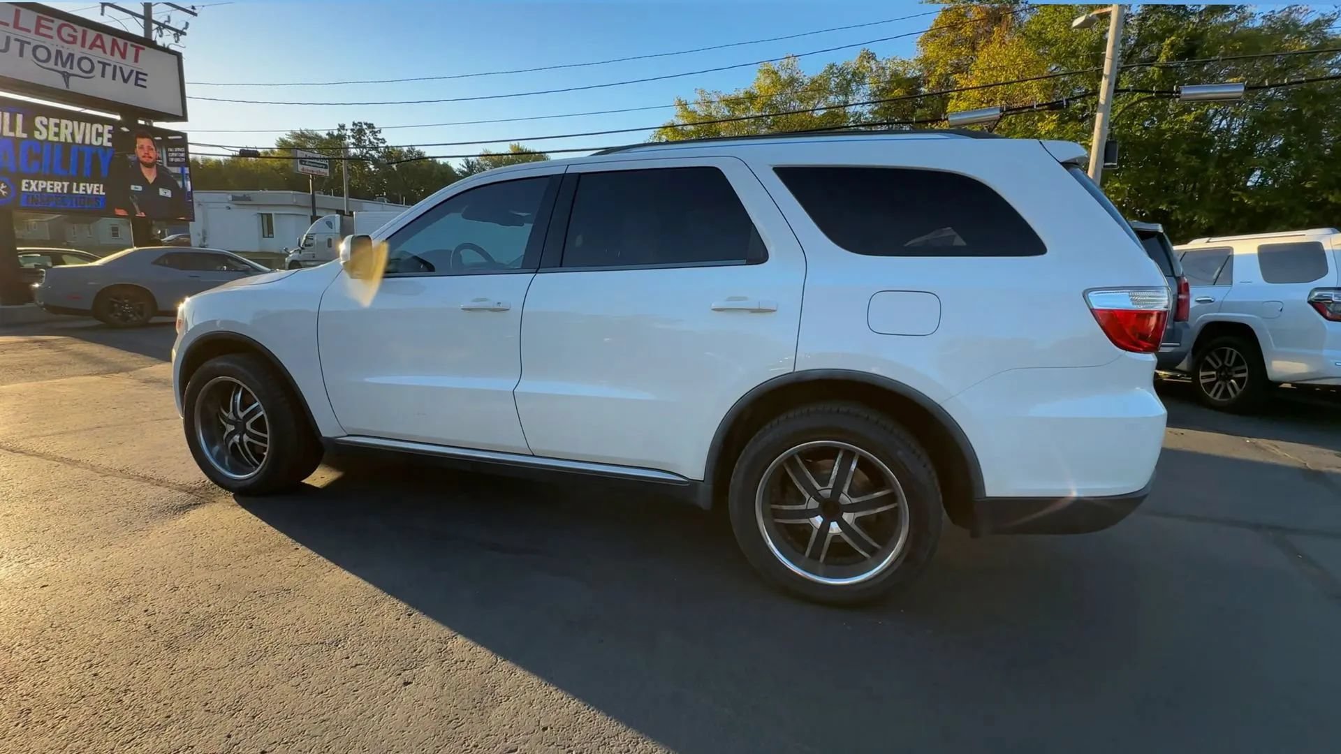 Used 2012 Dodge Durango SXT AWD/4WD image 7