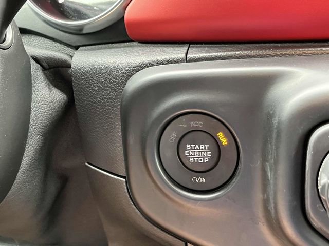 Certified 2021 Jeep Wrangler Unlimited Rubicon image 32