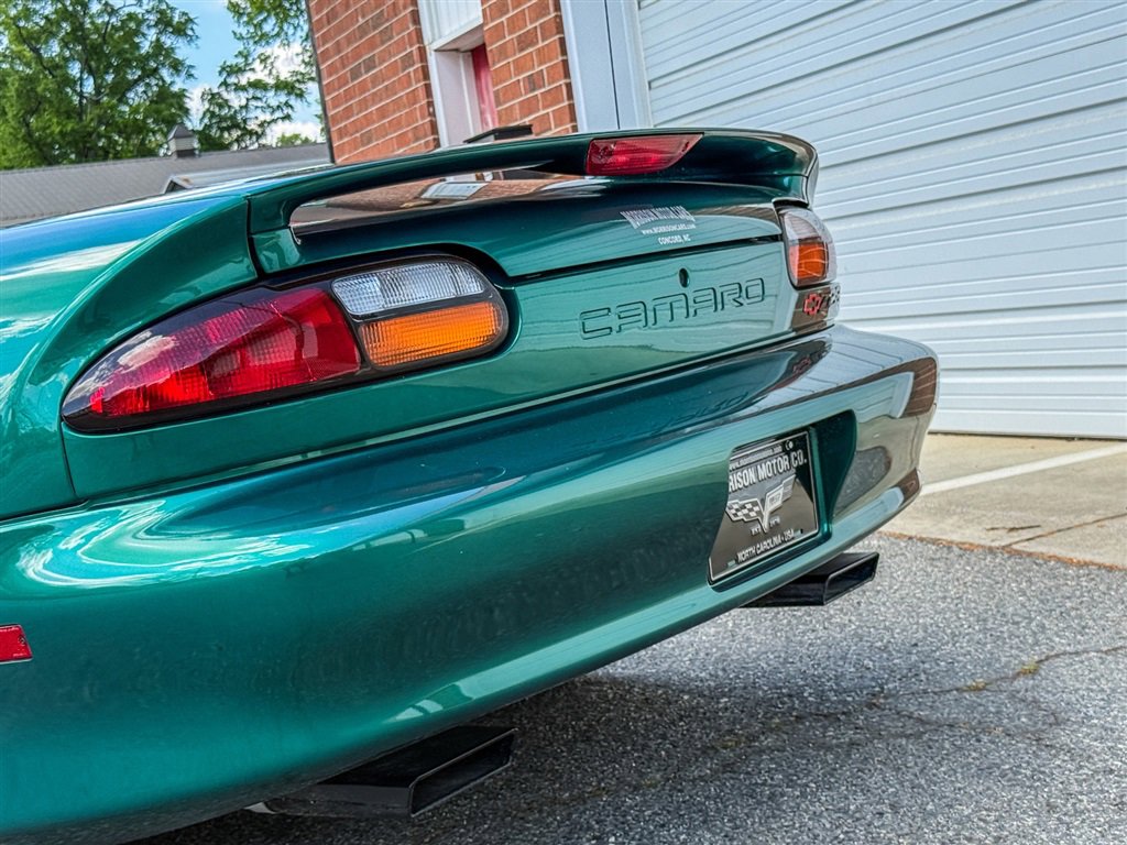 Used 1997 Chevrolet Camaro Z28 w/ Preferred Equipment Group 2 image 26