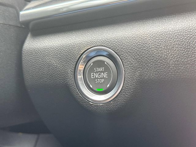 New 2026 GMC Terrain Denali w/ LPO, Black Badging Package image 33