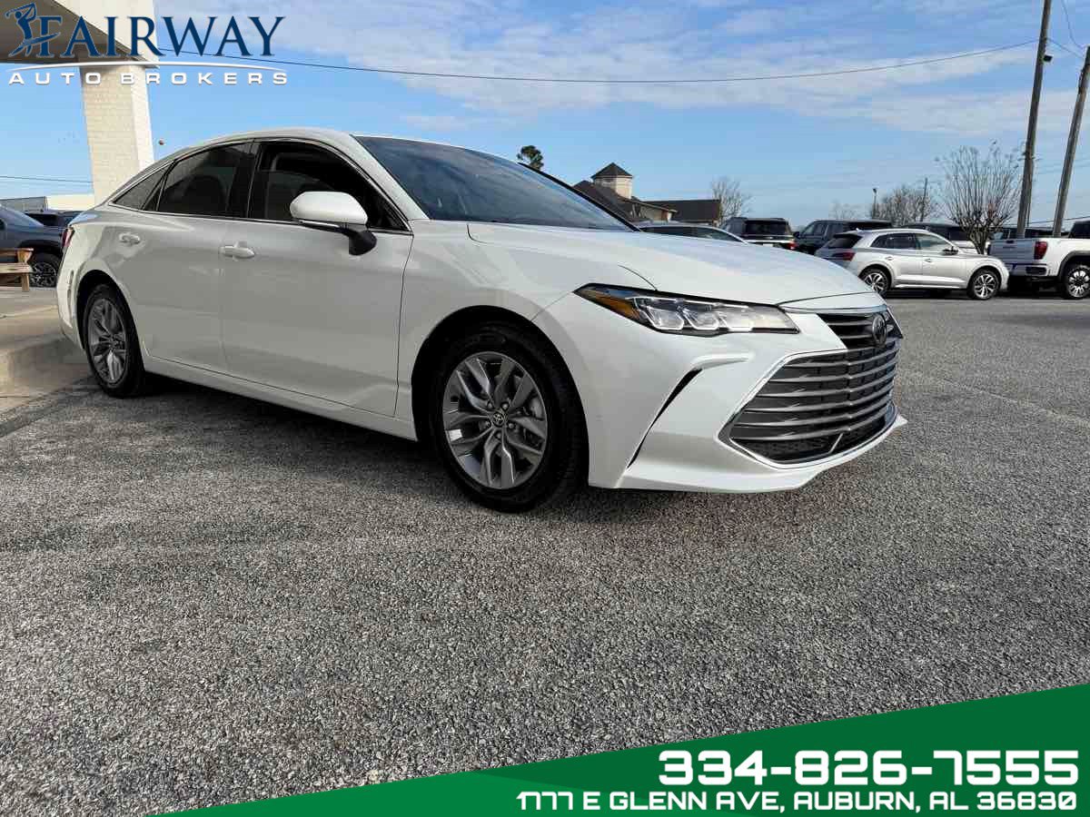 Used 2022 Toyota Avalon XLE image 8