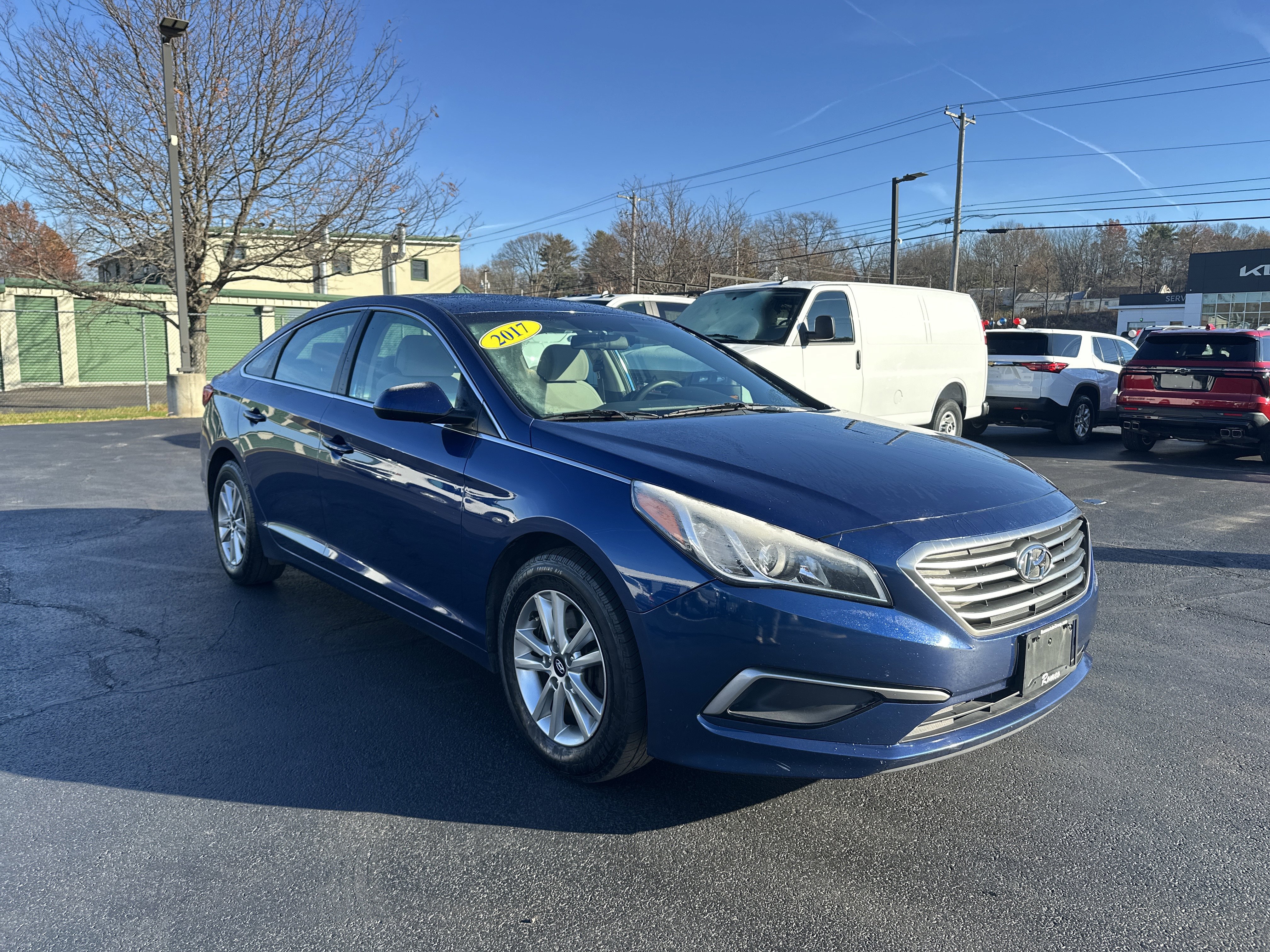 Used 2017 Hyundai Sonata SE image 3