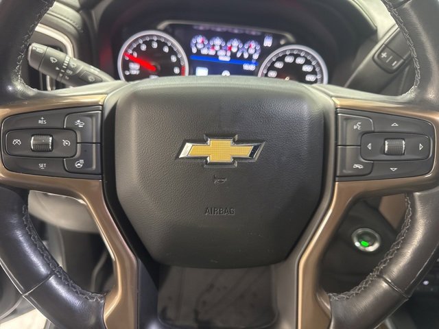 Used 2019 Chevrolet Silverado 1500 High Country image 16