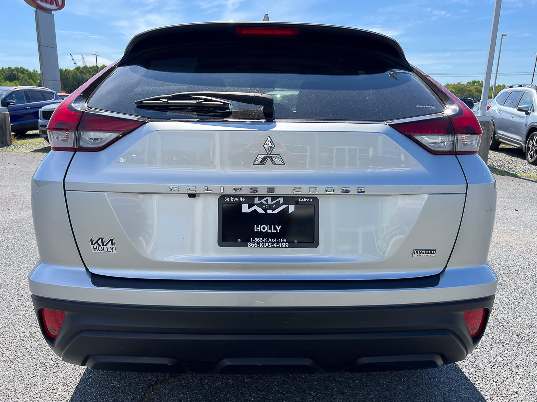 Used 2024 Mitsubishi Eclipse Cross AWD image 4