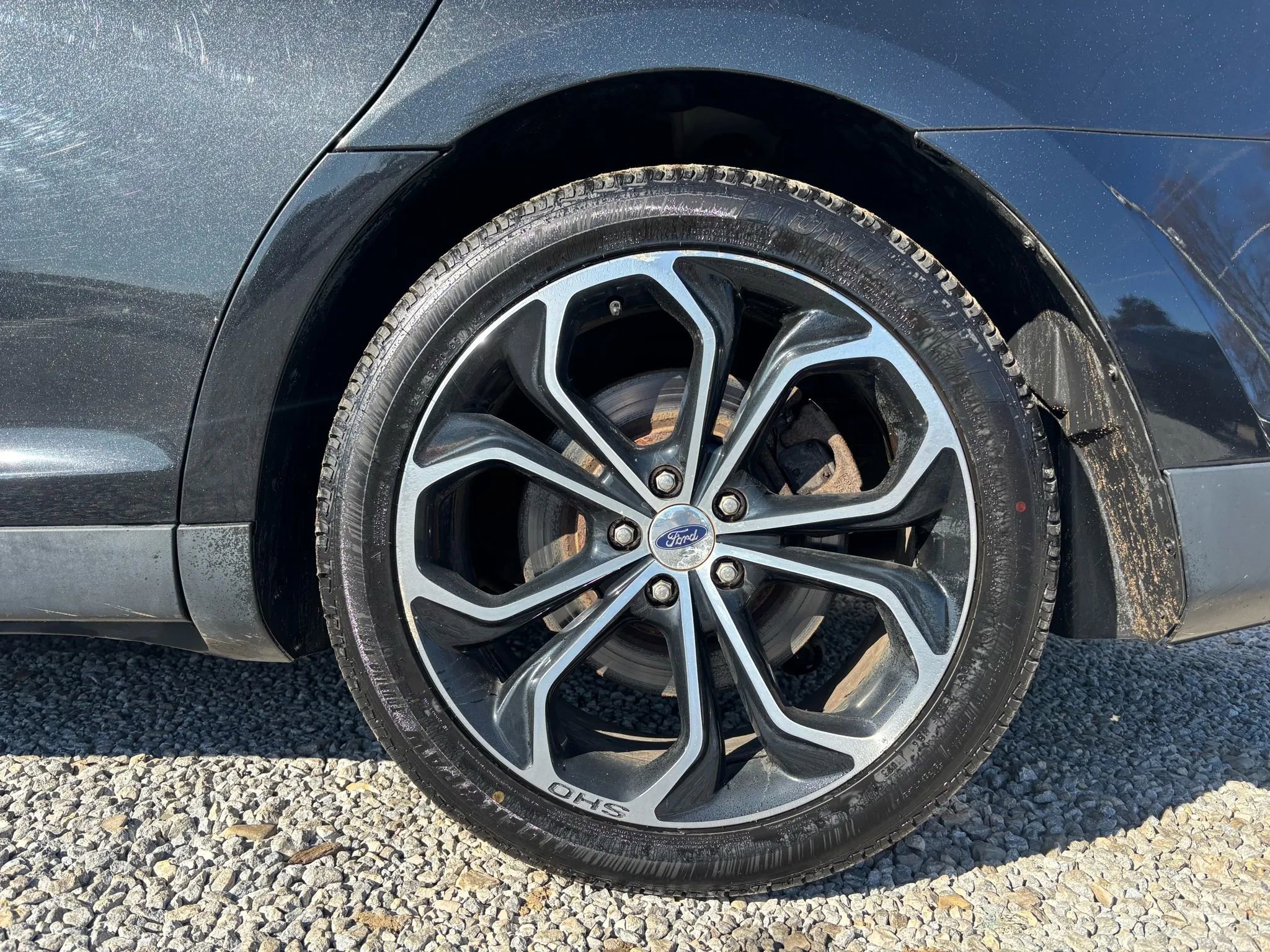 Used 2015 Ford Taurus SHO w/ Equipment Group 401A image 2