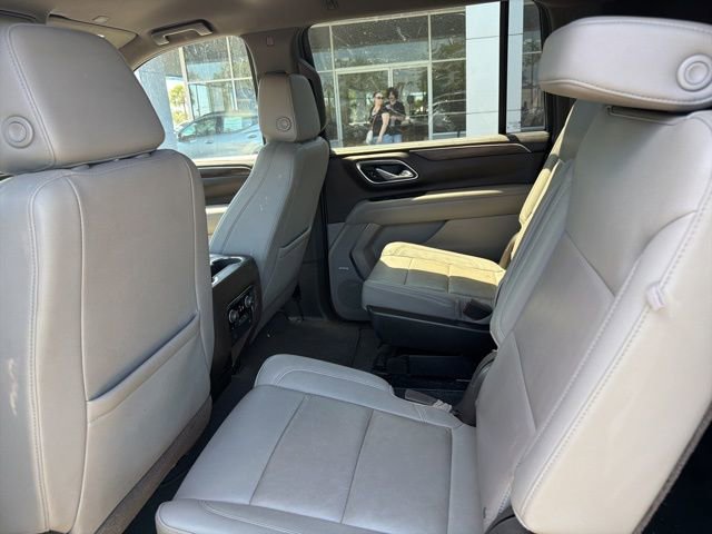Certified 2021 Chevrolet Suburban Z71 w/ Z71 Off-Road Package AWD/4WD image 7