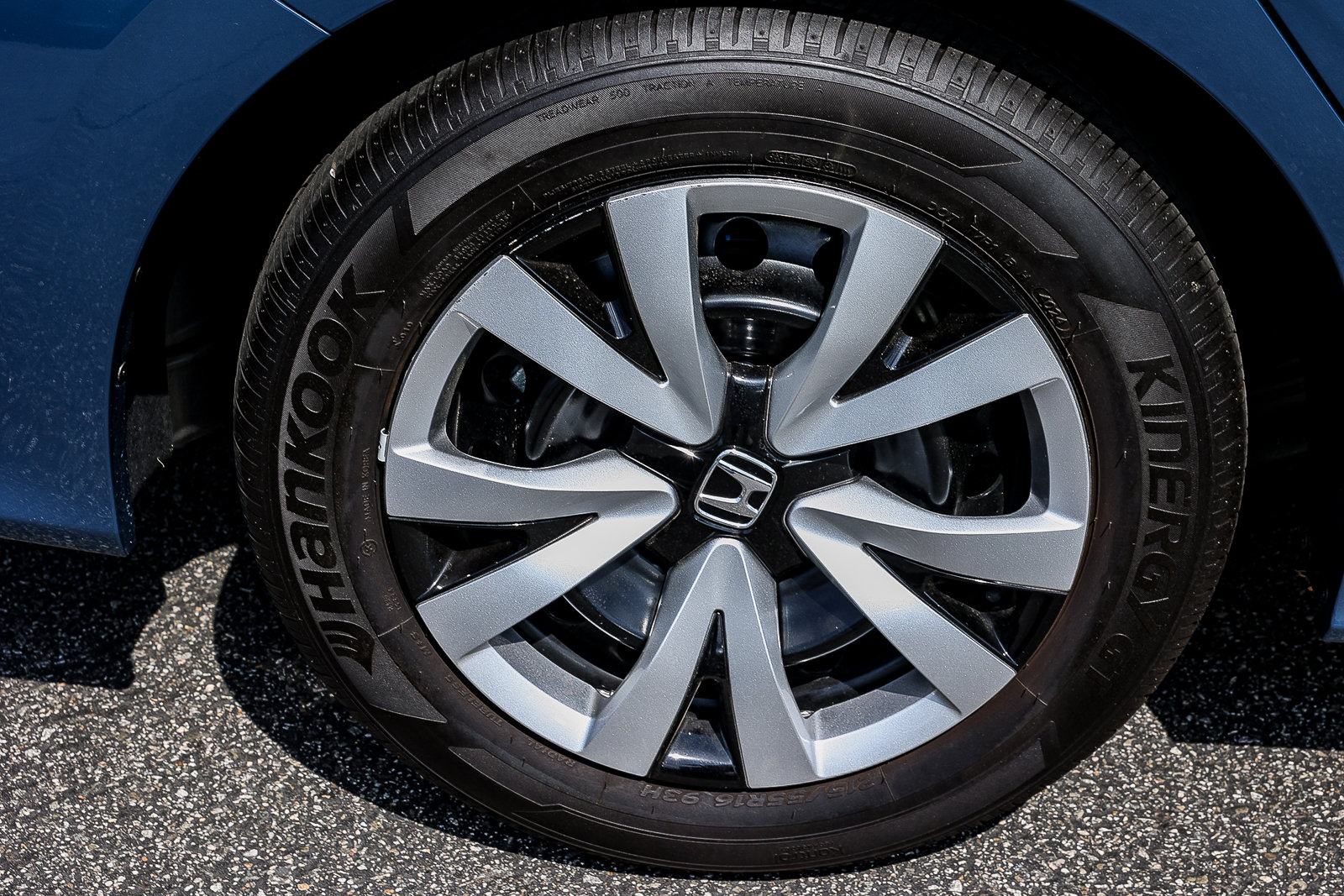 Used 2025 Honda Civic LX image 11