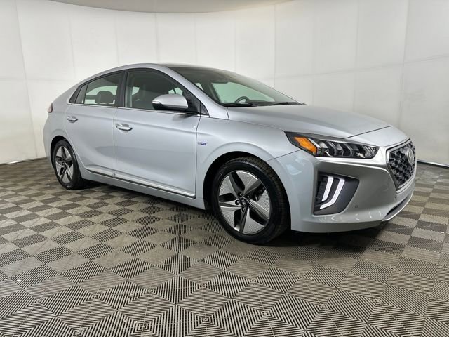 Used 2020 Hyundai Ioniq Limited image 2