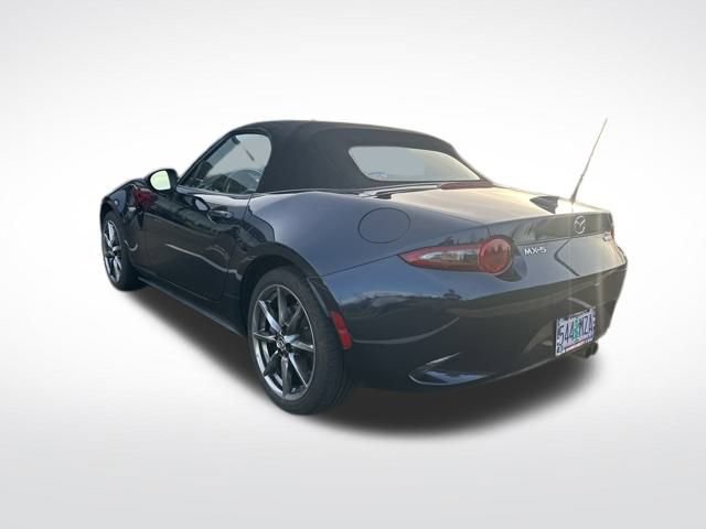 Used 2021 MAZDA MX-5 Miata Grand Touring image 6