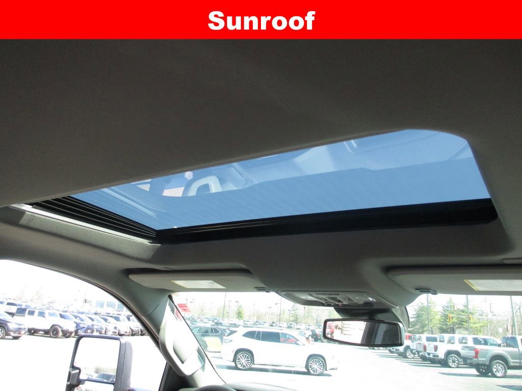 Used 2025 GMC Sierra 3500 SLT w/ SLT Premium Package image 20