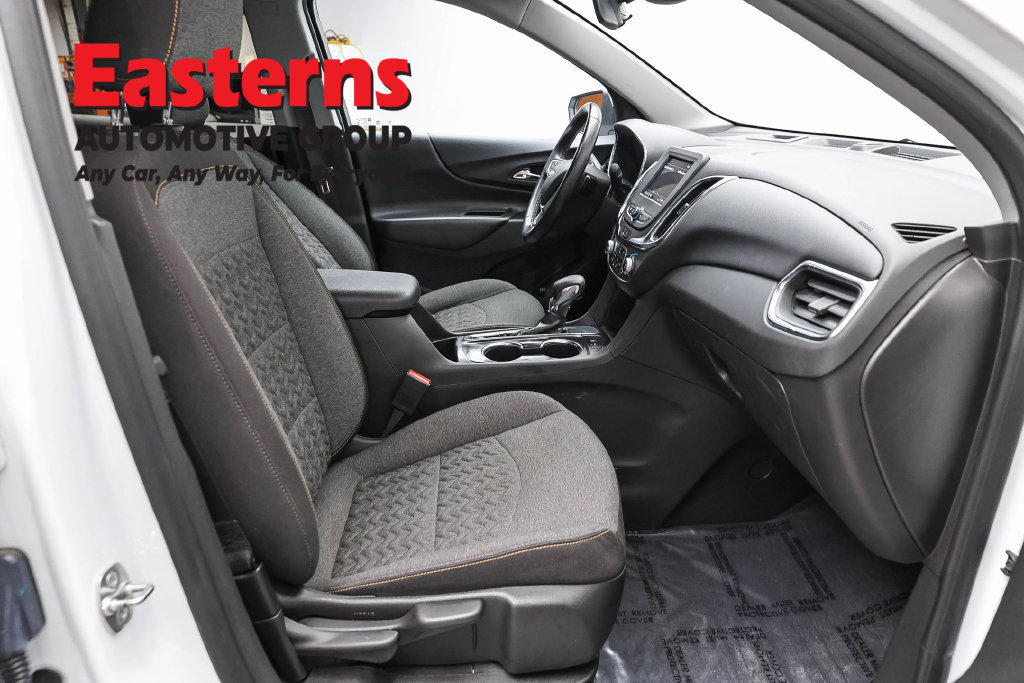 Used 2024 Chevrolet Equinox LT FWD image 24