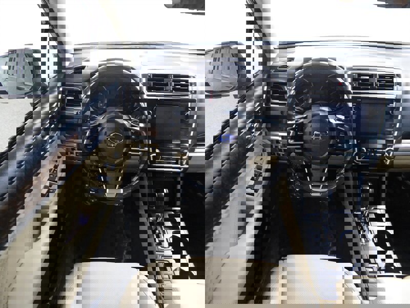 Used 2019 Subaru Outback 2.5i Limited w/ Popular Package #2 image 10