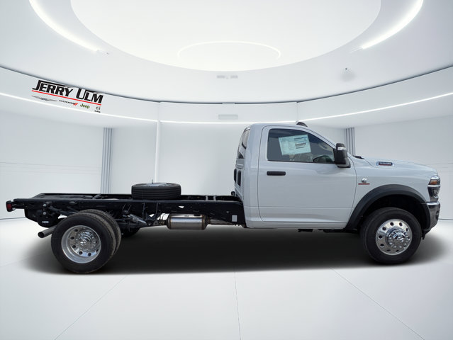 New 2026 RAM 4500 Tradesman w/ Chrome Appearance Group AWD/4WD image 2