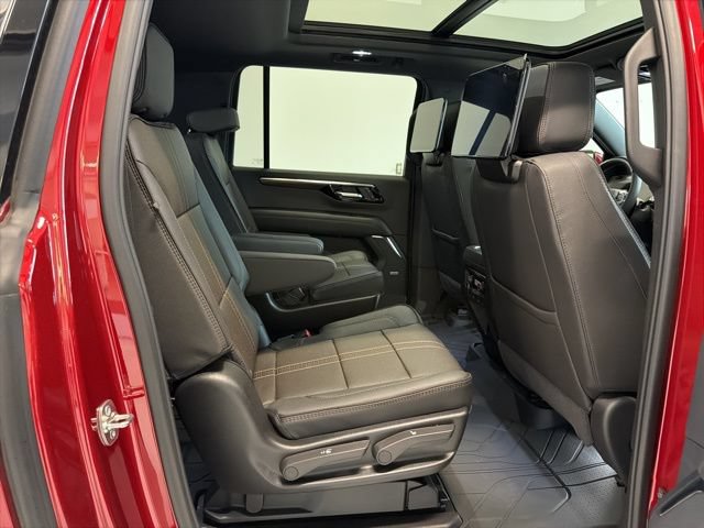 New 2026 Chevrolet Suburban High Country AWD/4WD image 40