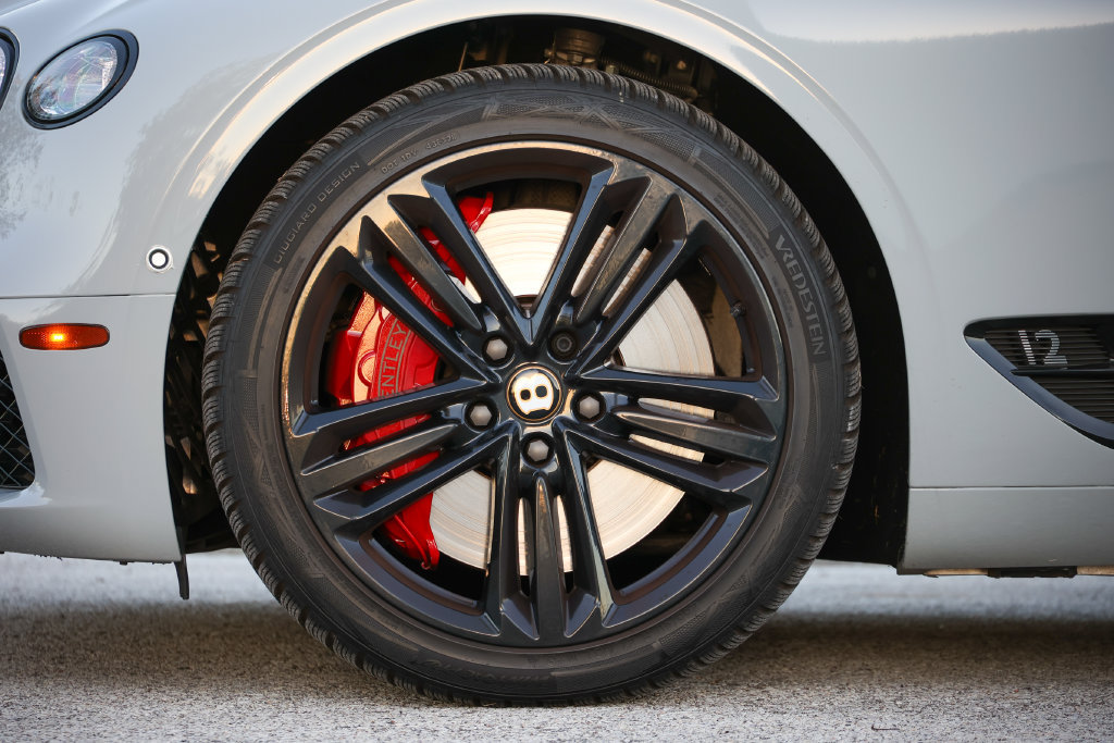 Used 2020 Bentley Continental GT AWD/4WD image 36