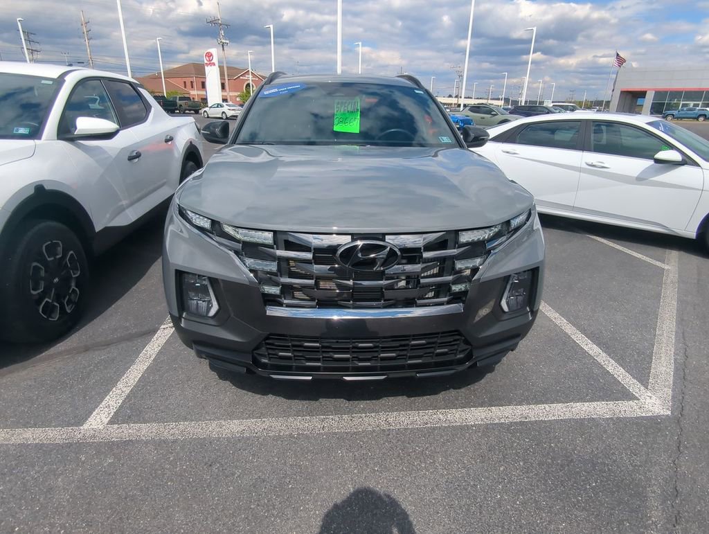Used 2024 Hyundai Santa Cruz Night AWD/4WD image 3
