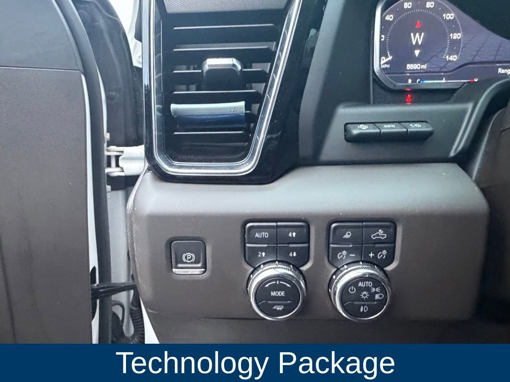 Used 2024 GMC Sierra 1500 Denali AWD/4WD image 13