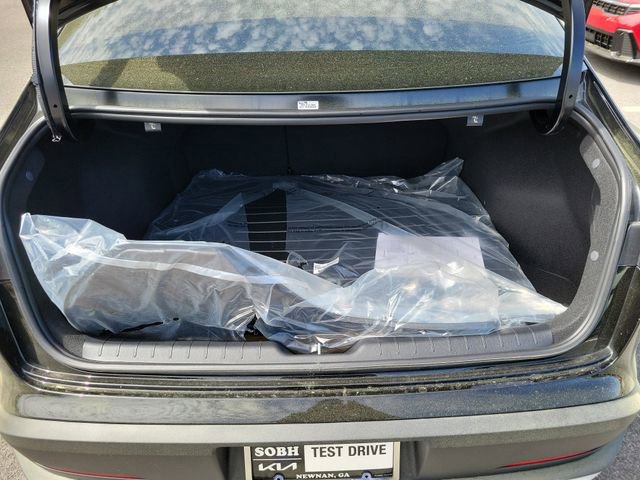 New 2026 Kia K4 LXS image 9