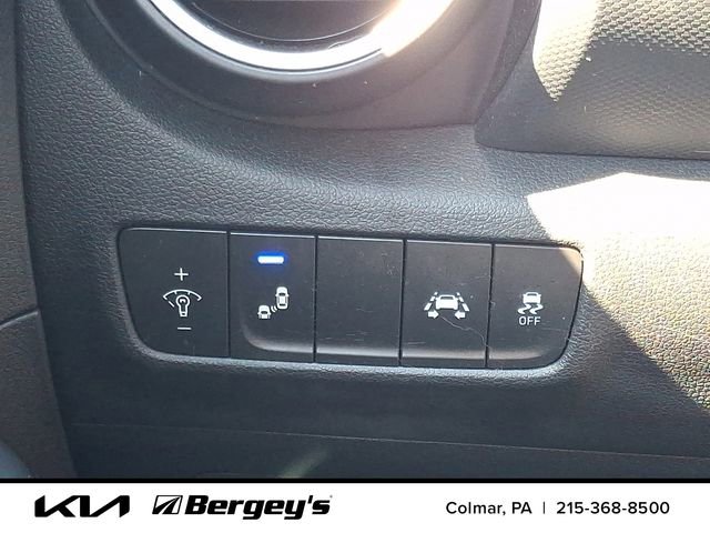Used 2021 Hyundai Kona Night AWD/4WD image 24
