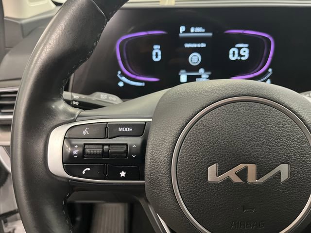 Certified 2023 Kia Sportage EX image 18