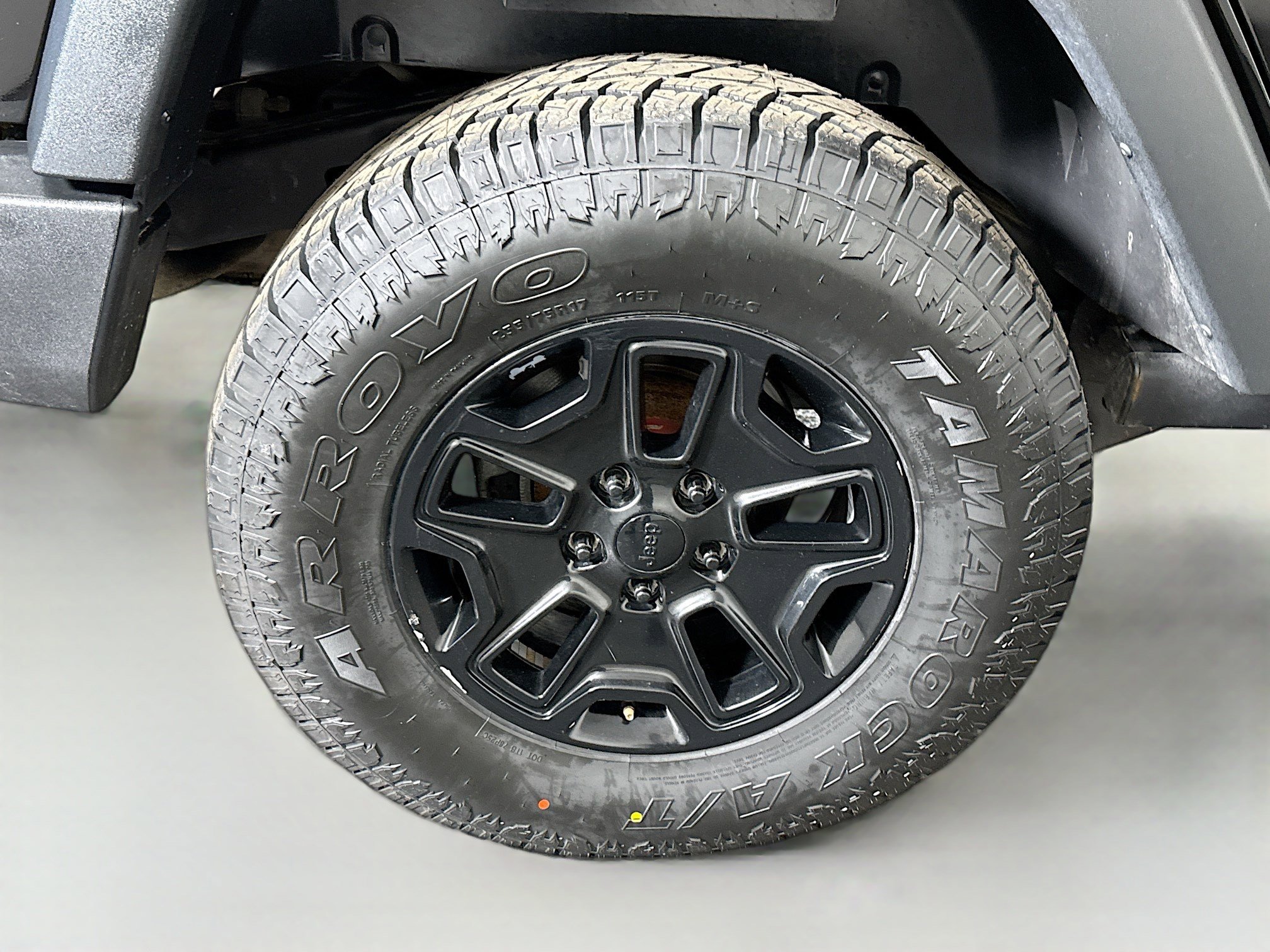 Used 2018 Jeep Wrangler Unlimited Sport w/ Quick Order Package 24W image 31