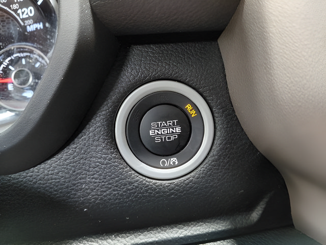 Used 2020 RAM 1500 Laramie AWD/4WD image 36