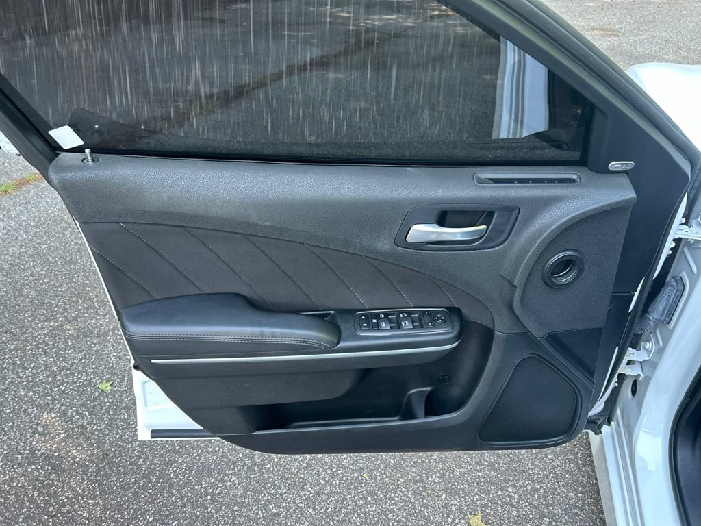 Used 2022 Dodge Charger R/T RWD image 15