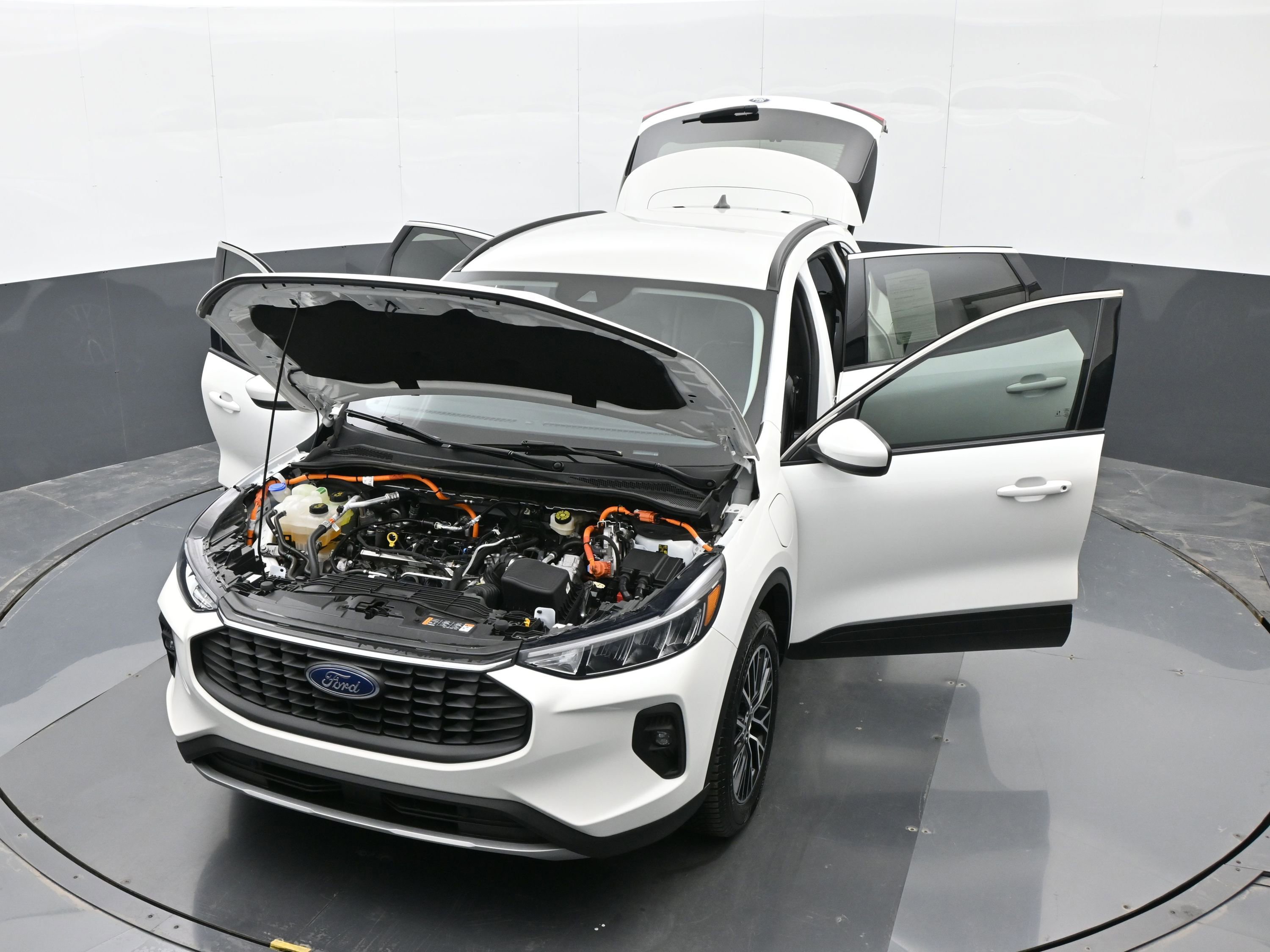 Used 2023 Ford Escape SE image 46