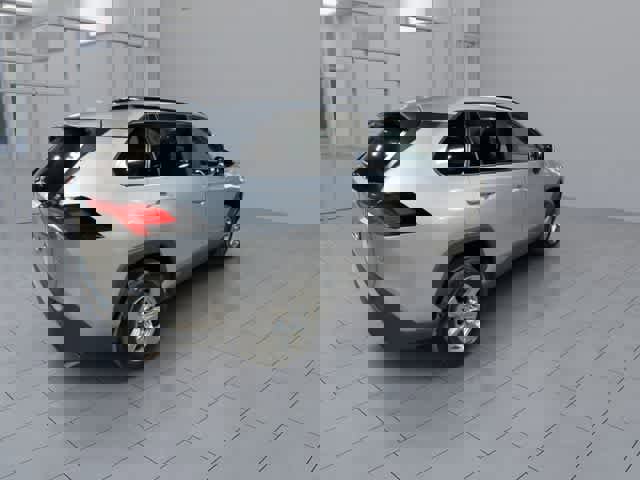 Used 2025 Toyota RAV4 XLE w/ Convenience Package image 15