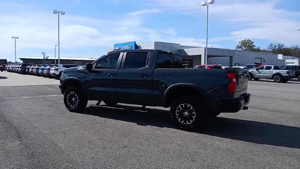 Used 2026 Chevrolet Silverado 1500 ZR2 image 6