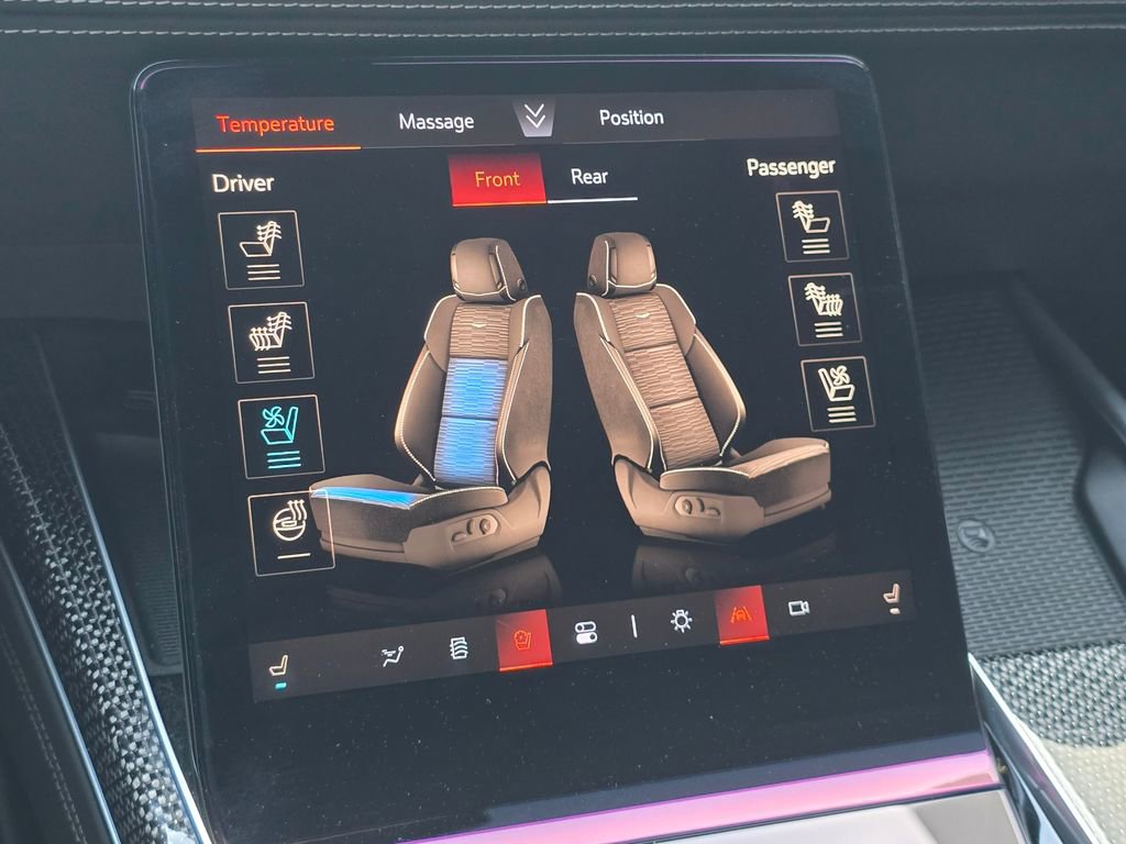Used 2025 Cadillac Escalade V w/ LPO, Floor Liner Package AWD/4WD image 32