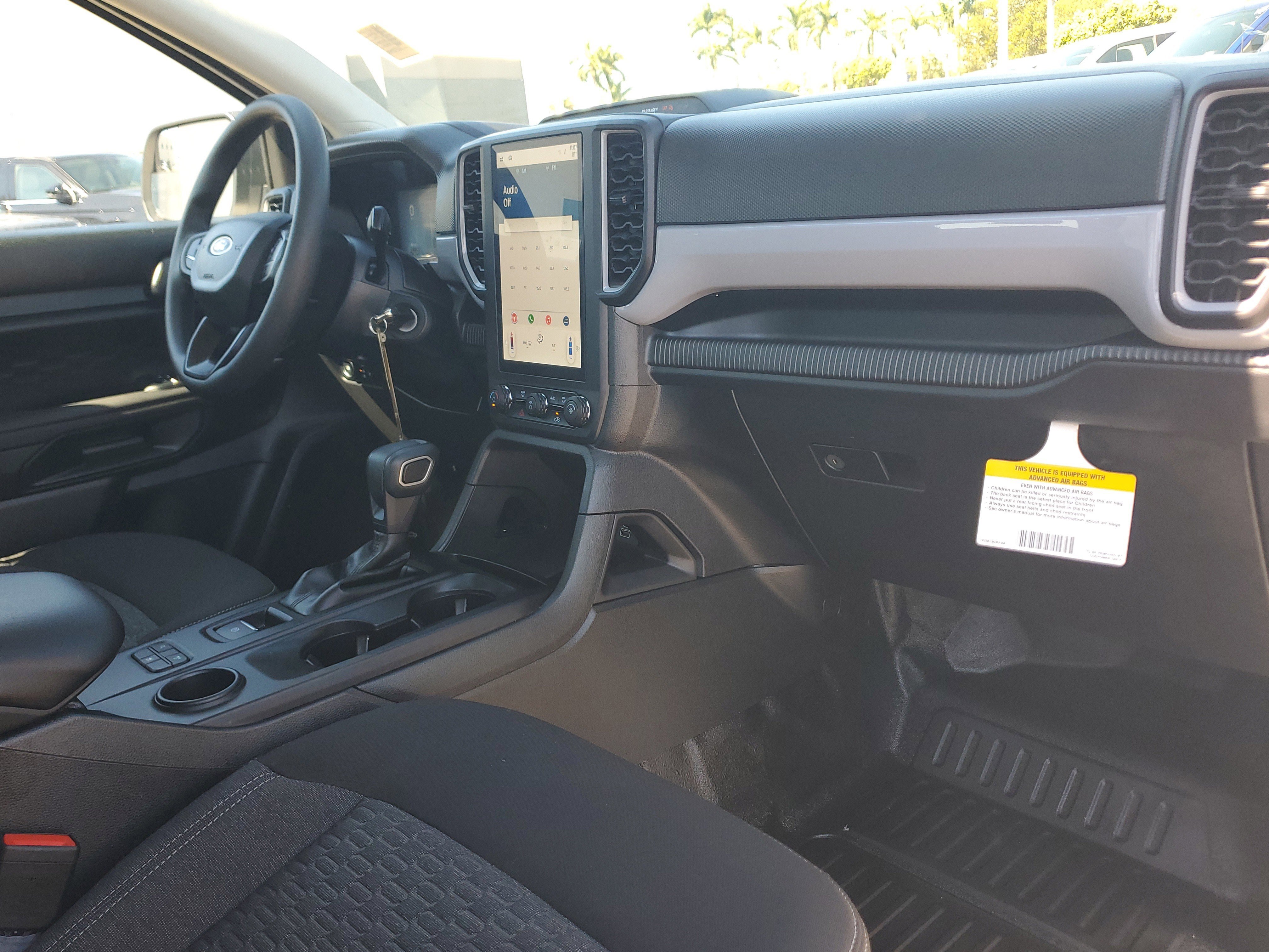 Used 2025 Ford Ranger XL image 16