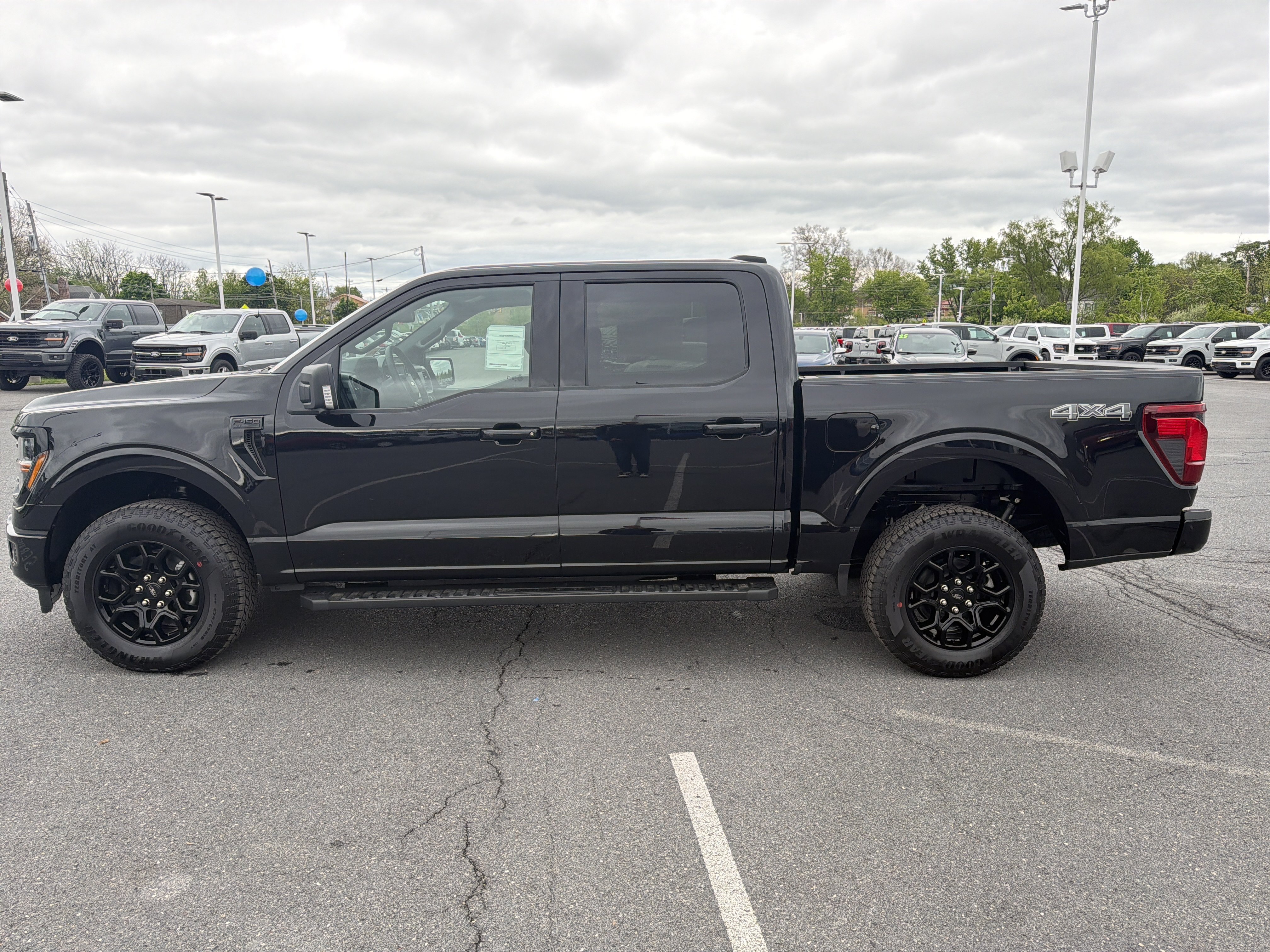 New 2026 Ford F150 XLT w/ Equipment Group 302A MID AWD/4WD image 7